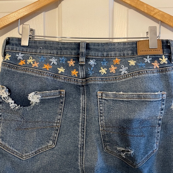 American Eagle Outfitters Denim - American Eagle Outfitters Floral Hand Embroidered High Rise Jeans